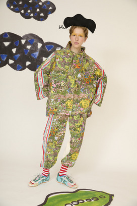 1.Happy flower field hoodie blouson 詳細画像