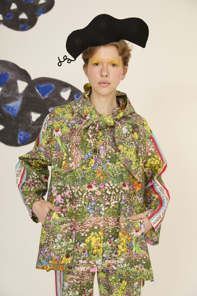 1.Happy flower field hoodie blouson 詳細画像 yellow 1