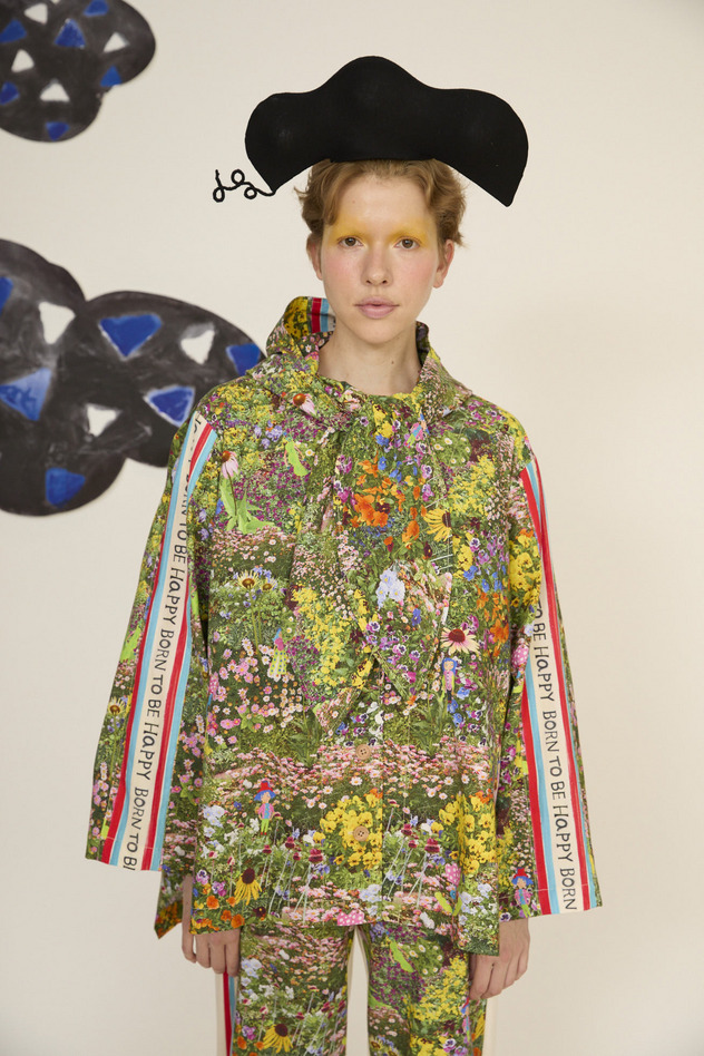 1.Happy flower field hoodie blouson 詳細画像 green 1