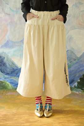 50.Playful Line pants 詳細画像