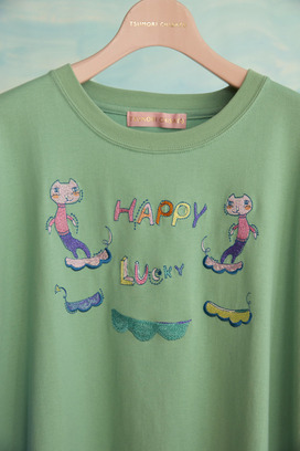 21.Happy lucky embroidery T-shirt 詳細画像