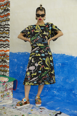 GRAFFITI EMBROIDERY SKIRT 詳細画像