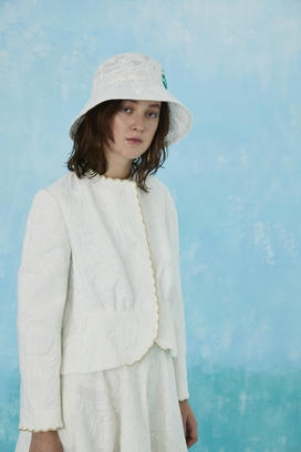 SWAN LACE QUILT  JACKETS 詳細画像