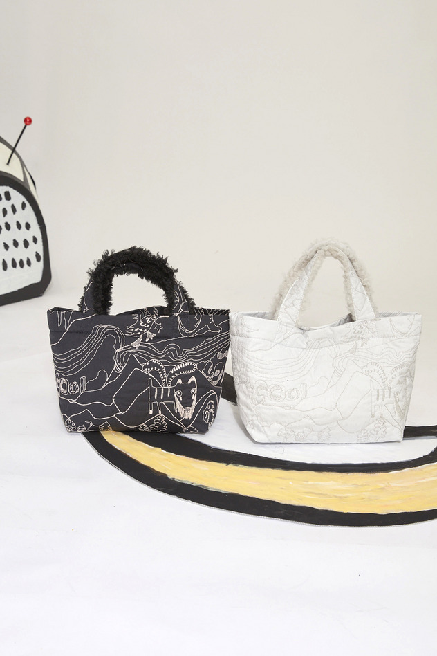 MOUNTAIN QUILT TOTE 詳細画像 black 10