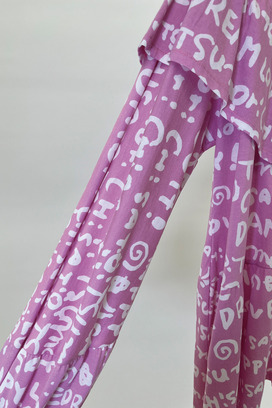 TC WORD PRINT LONG SLEEVES T-SHIRT 詳細画像