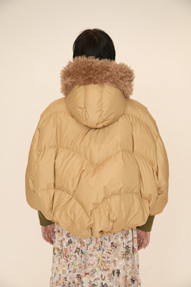 MANY FUNNY CATS DOWN JACKET 詳細画像