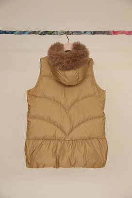 MANY FUNNY CATS DOWN LONG VEST 詳細画像