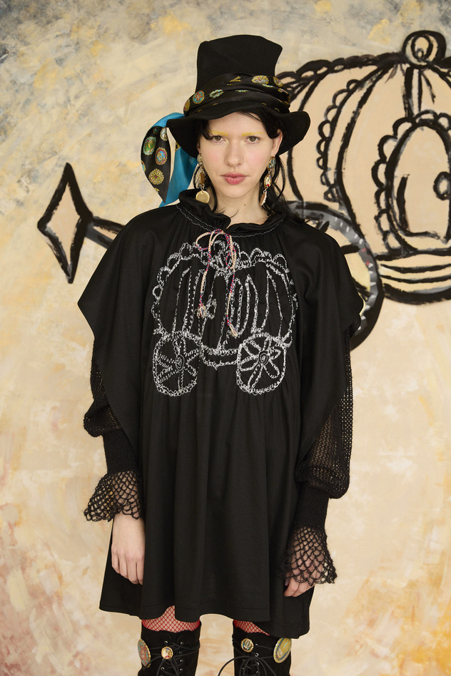 SHIRRING EMBROIDERY DRESS 詳細画像 off white 2