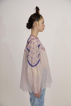 PETIT FROG EMBROIDERY BLOUSE 詳細画像