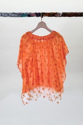 PETIT FROG EMBROIDERY DYED BLOUSE 詳細画像