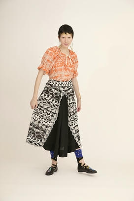 BLING FROG LACE BLOUSE 詳細画像