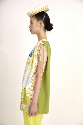 BLOOM GIRL GARDEN PRINT T-SHIRT 詳細画像