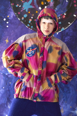 16.Melting colors print Blouson