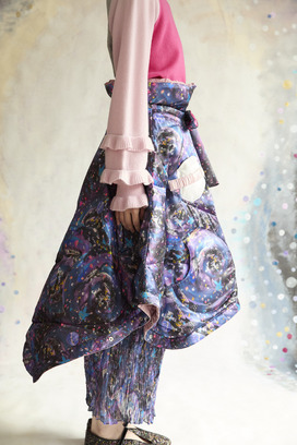 30.Andromeda Down Cape 詳細画像