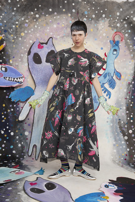 110.Space walk jq Dress 詳細画像