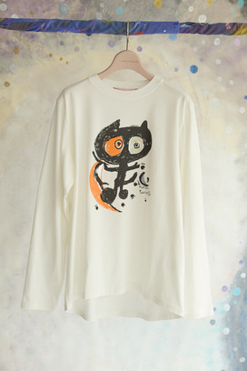 19.Cat on the moon long T-shirt 詳細画像