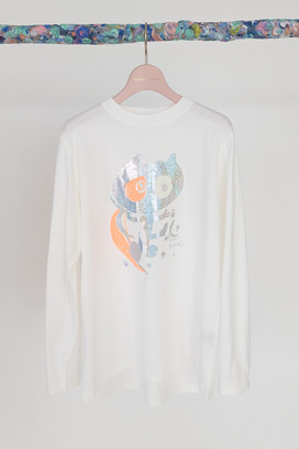 Cat on the moon long T-shirt 詳細画像