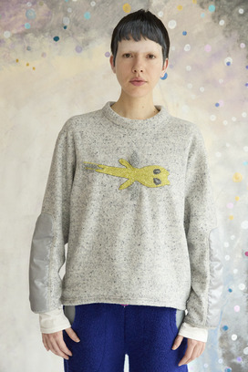 56.Kira kira alien airy knit Tops